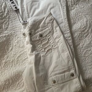 Gia Women's White Flare Pants I am Gia cargo style brand new with tags